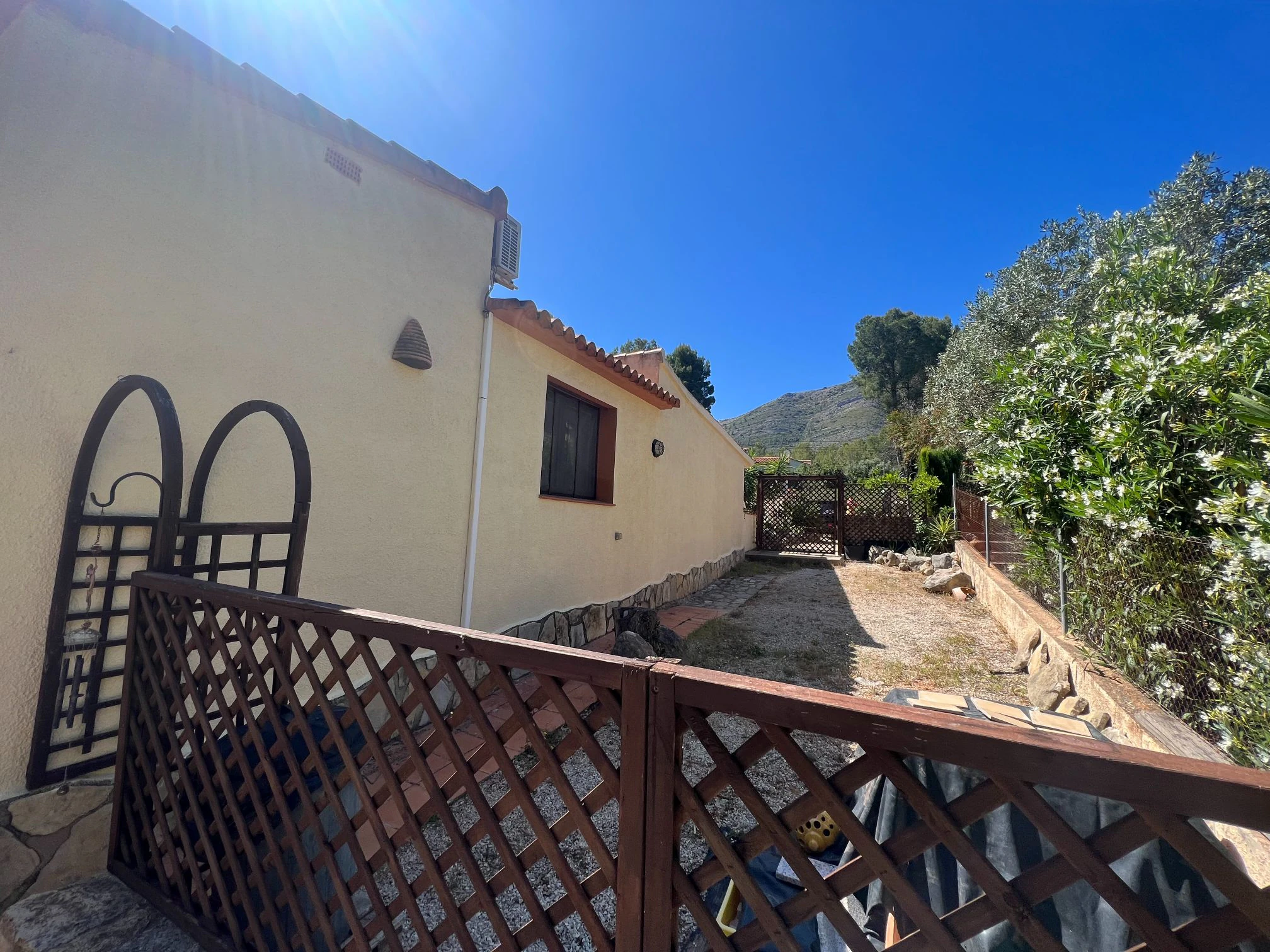 Private, tranquil, sought-after area