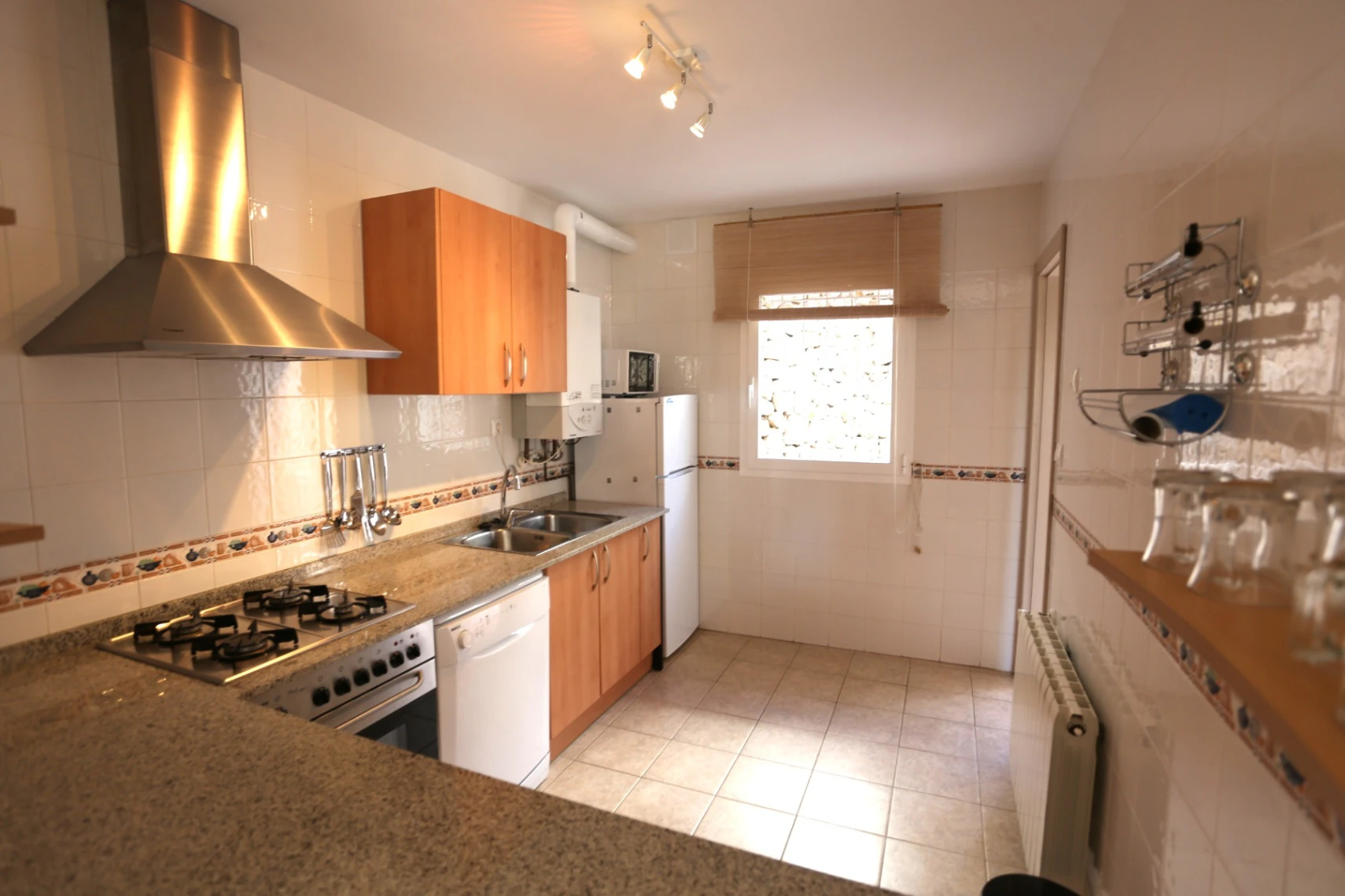 Modern townhouse for sale in Jalon: South-facing