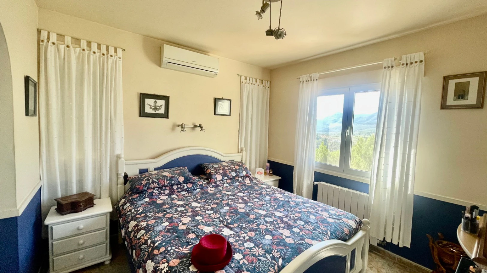 Villa te koop in Benigembla: Frontlinie met prachtig uitzicht