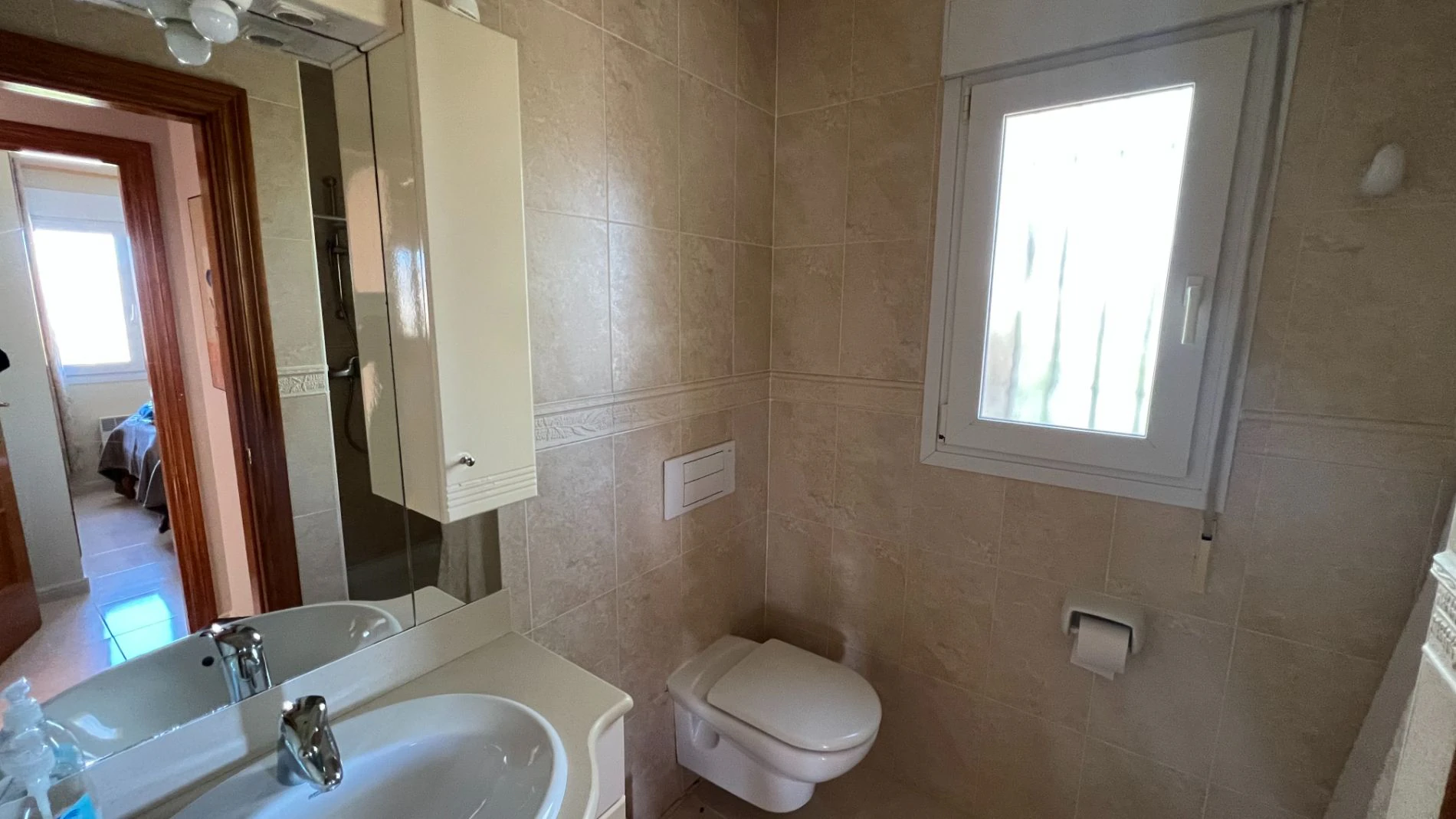 Villa for sale in Orba: Fabulous views, separate apartment