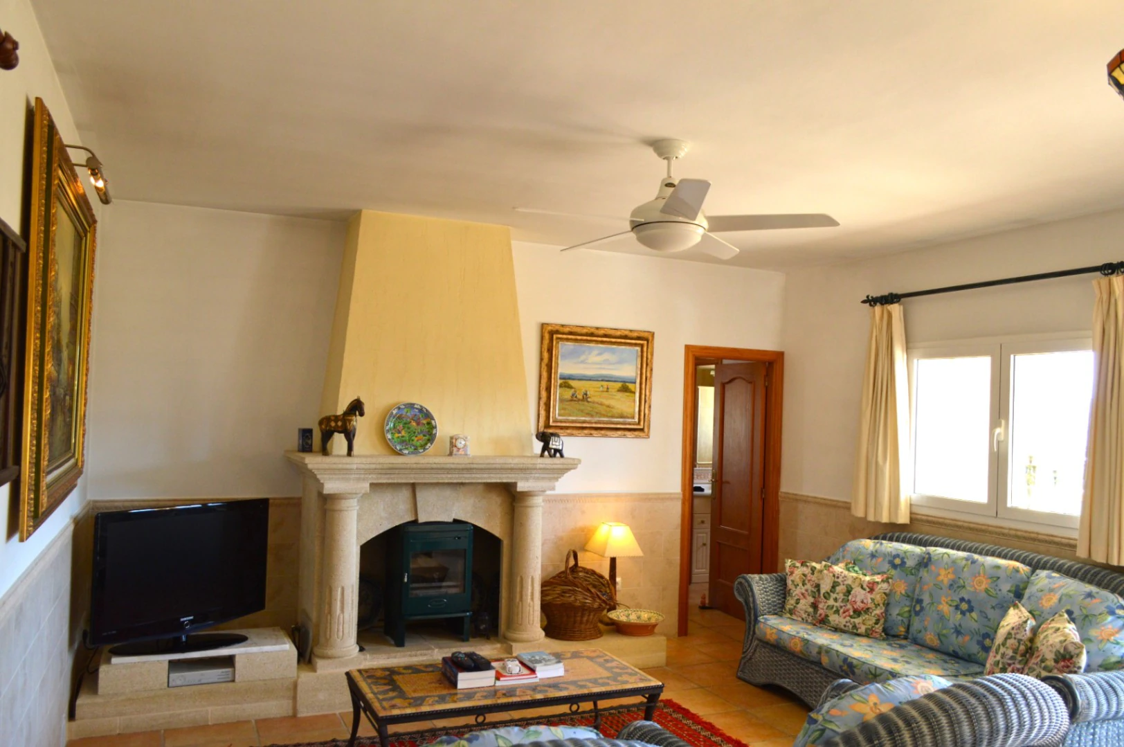 Villa for sale in Jalon: Unique, very private