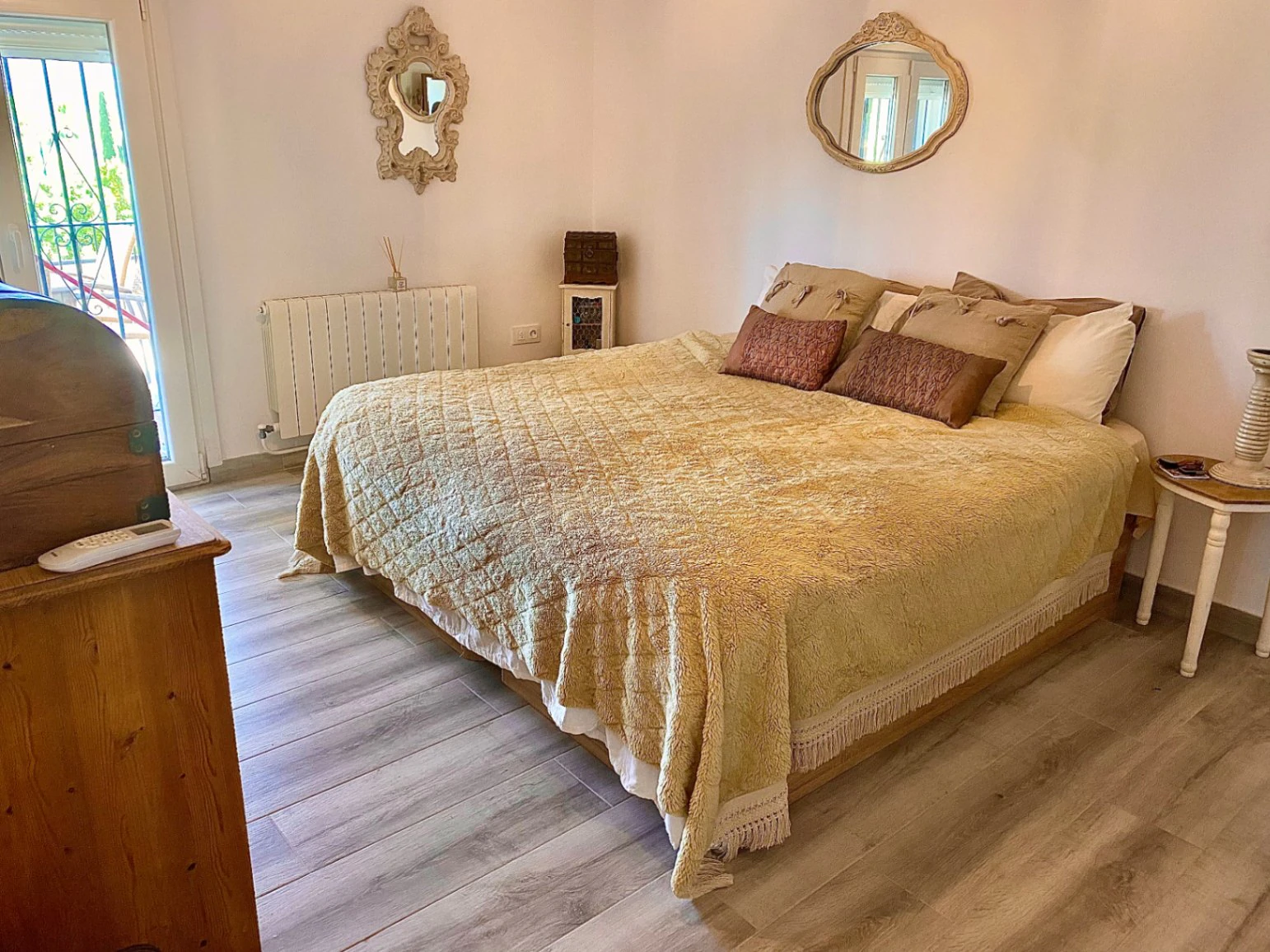 Alcalali: Fabulous multi-generational accommodation