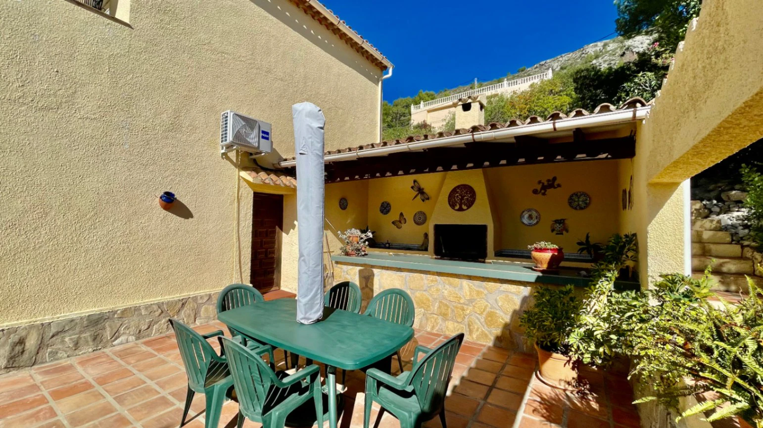 Villa te koop in Alcalali: Prachtig met adembenemend uitzicht