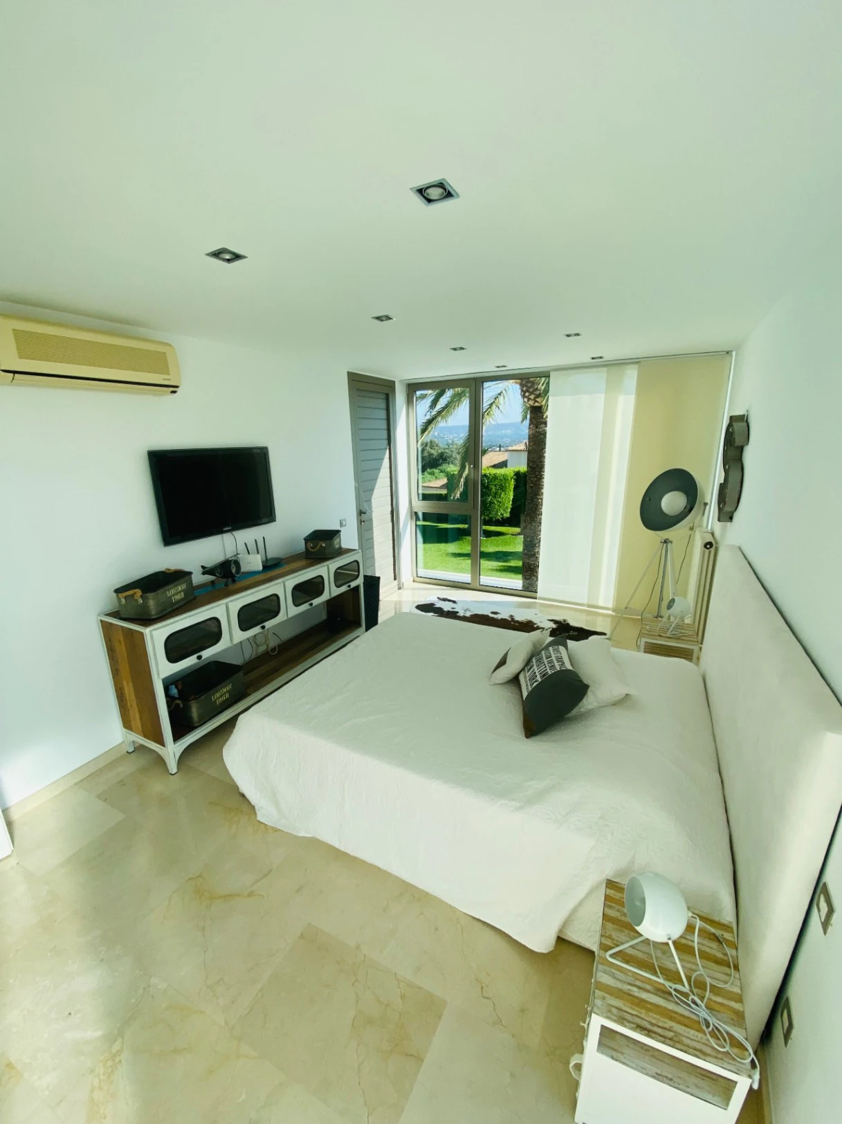 Villa te koop in Javea: Eigentijds, modern