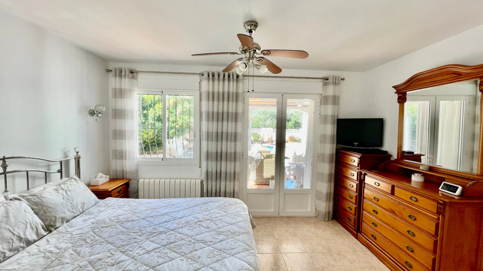 Villa for sale in Benigembla: Single level living, south-facing