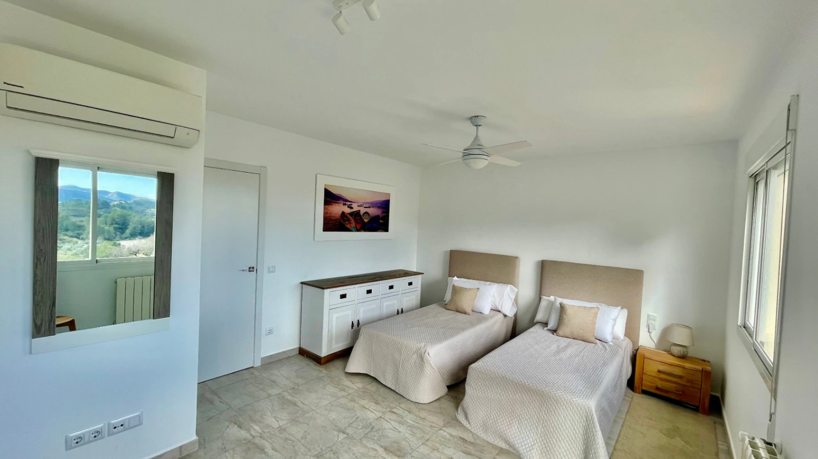 Modern townhouse for sale in Murla: Luxury, contemporary