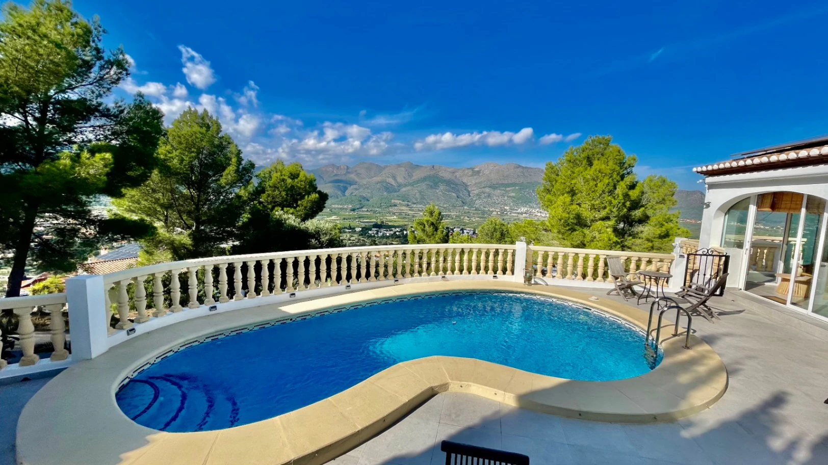 Villa for sale in Orba:  Contemporary, with breathtaking views