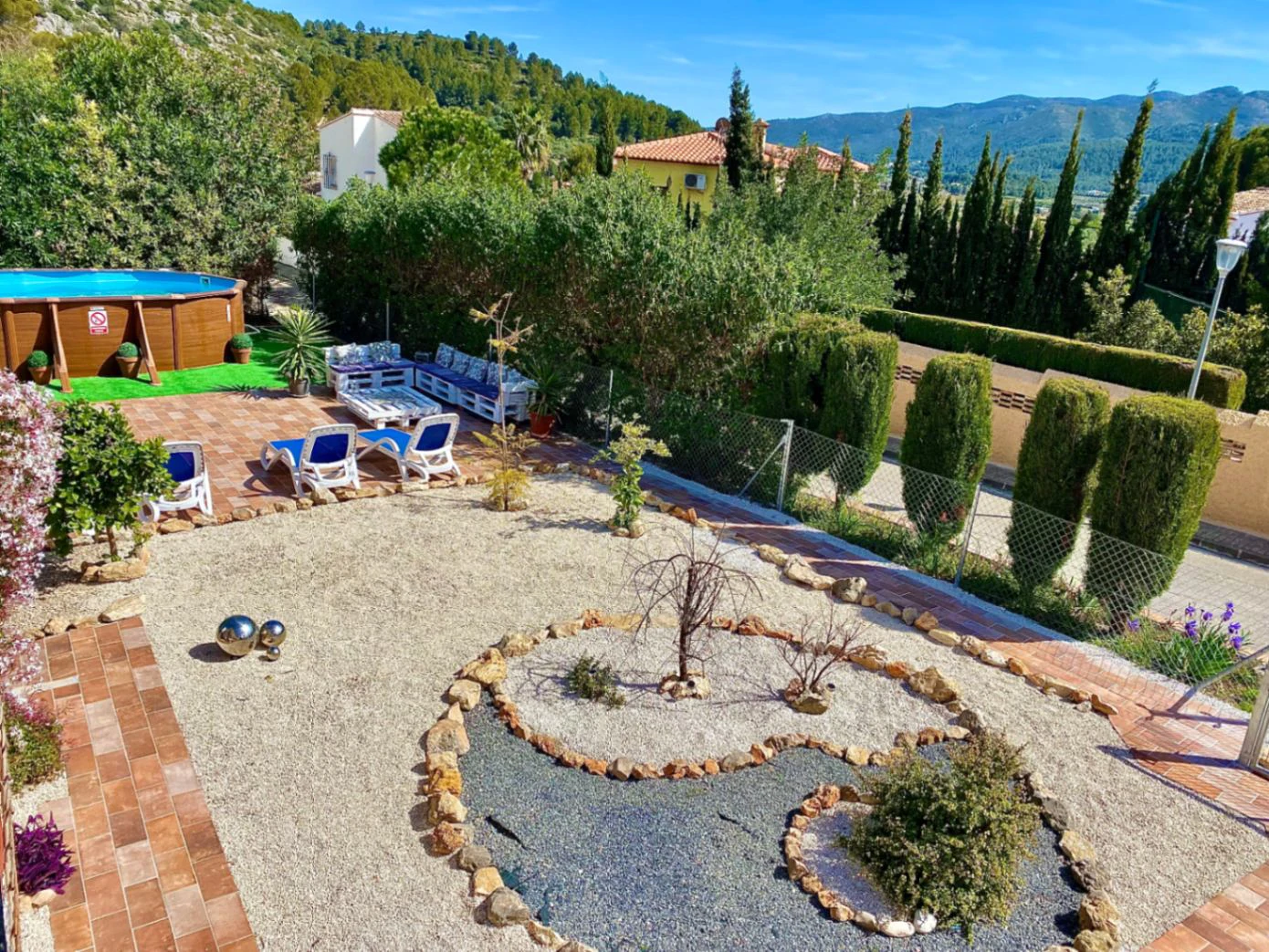 Alcalali: Fabulous multi-generational accommodation