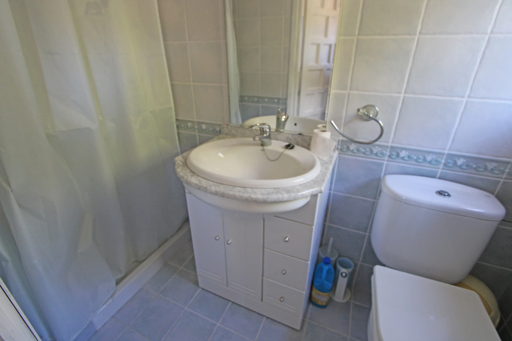 Verkoop. Villa in Orba