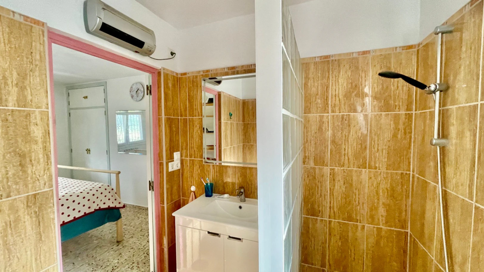 Villa for sale in Benigembla: Peaceful, rural, completely private