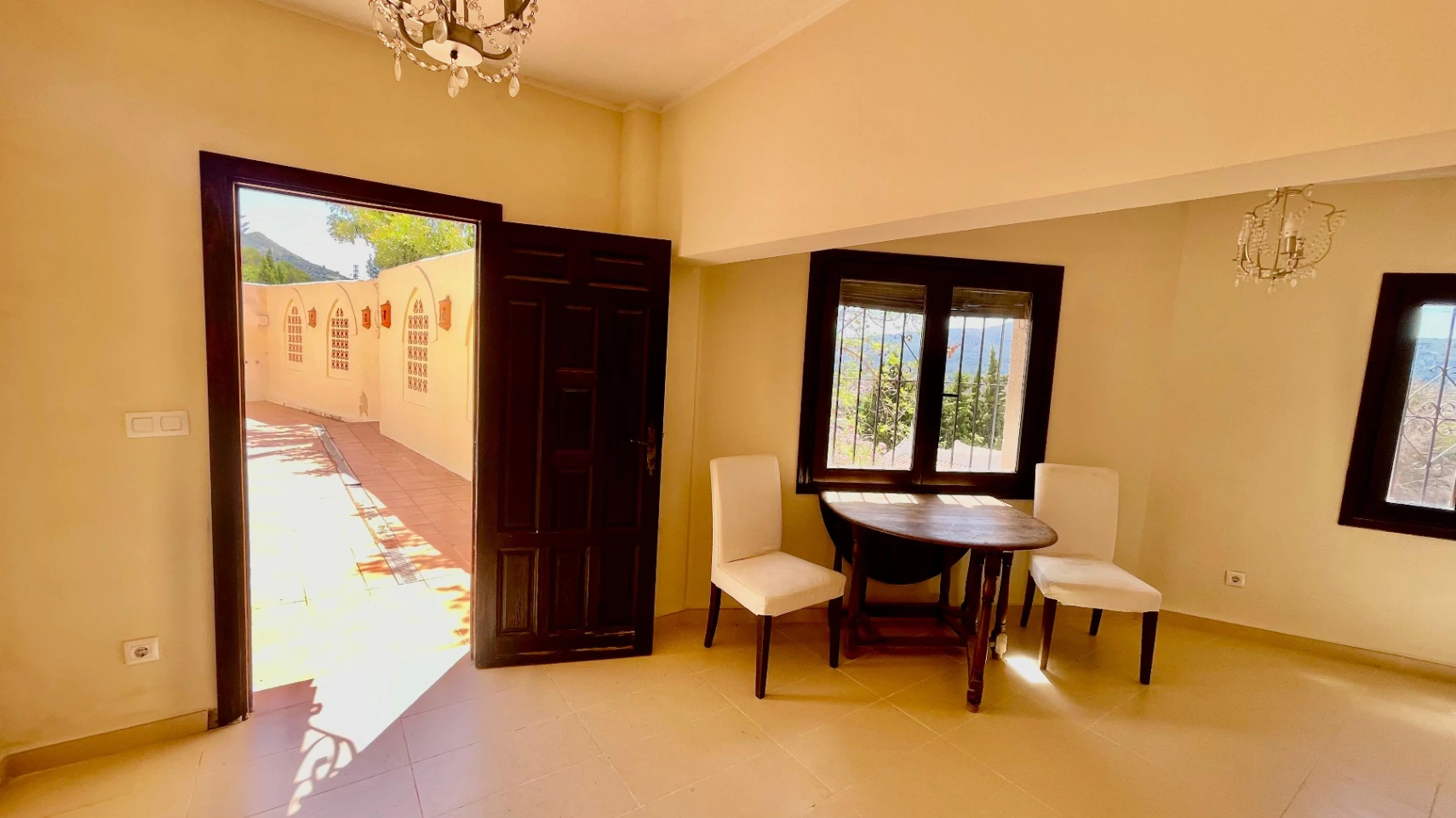 Villa te koop in Alcalali: Prachtig uitzicht, zeer privé