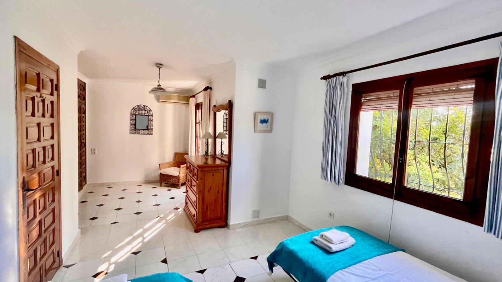 Villa te koop in Alcalali: Prachtig uitzicht op het zuiden