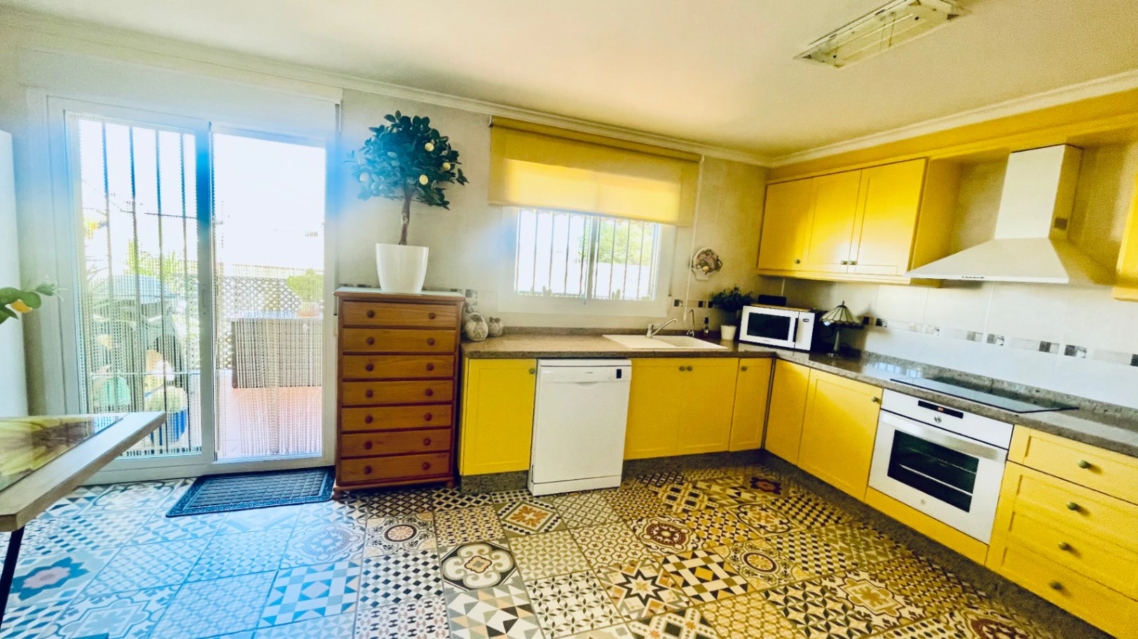 Townhouse for sale in Murla: Luxurious and spacious