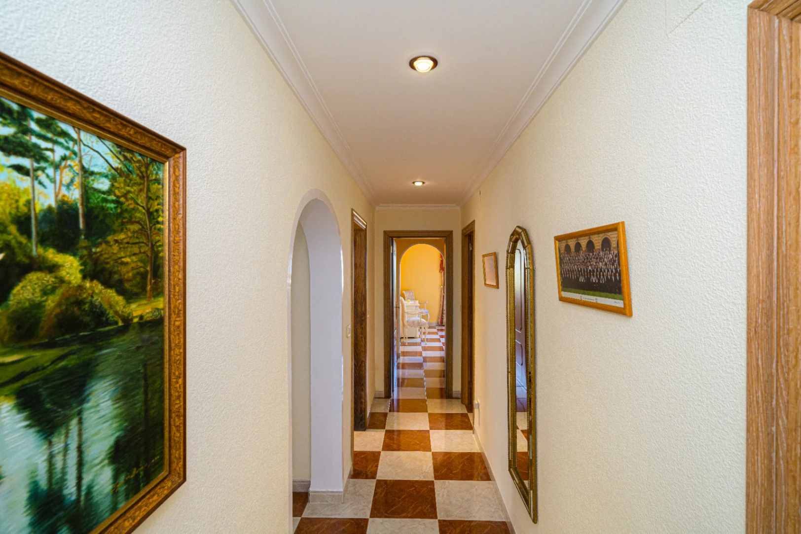 Villa for sale in Denia: Classic and elegant