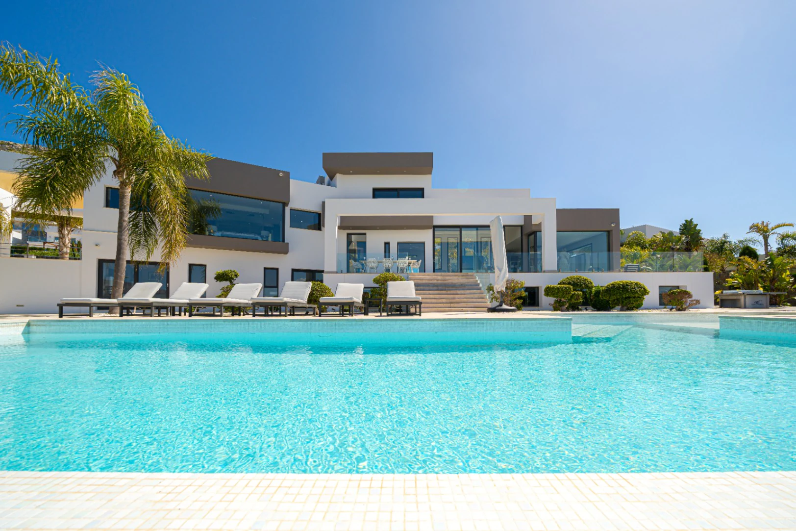 Villa for sale in Javea with sea views