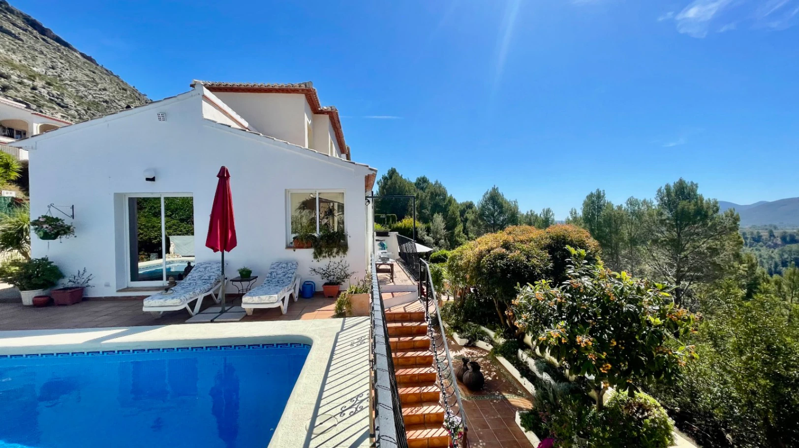 Villa te koop in Benigembla: Frontlinie met prachtig uitzicht