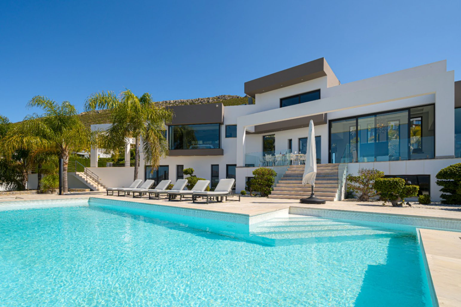 Villa for sale in Javea with sea views