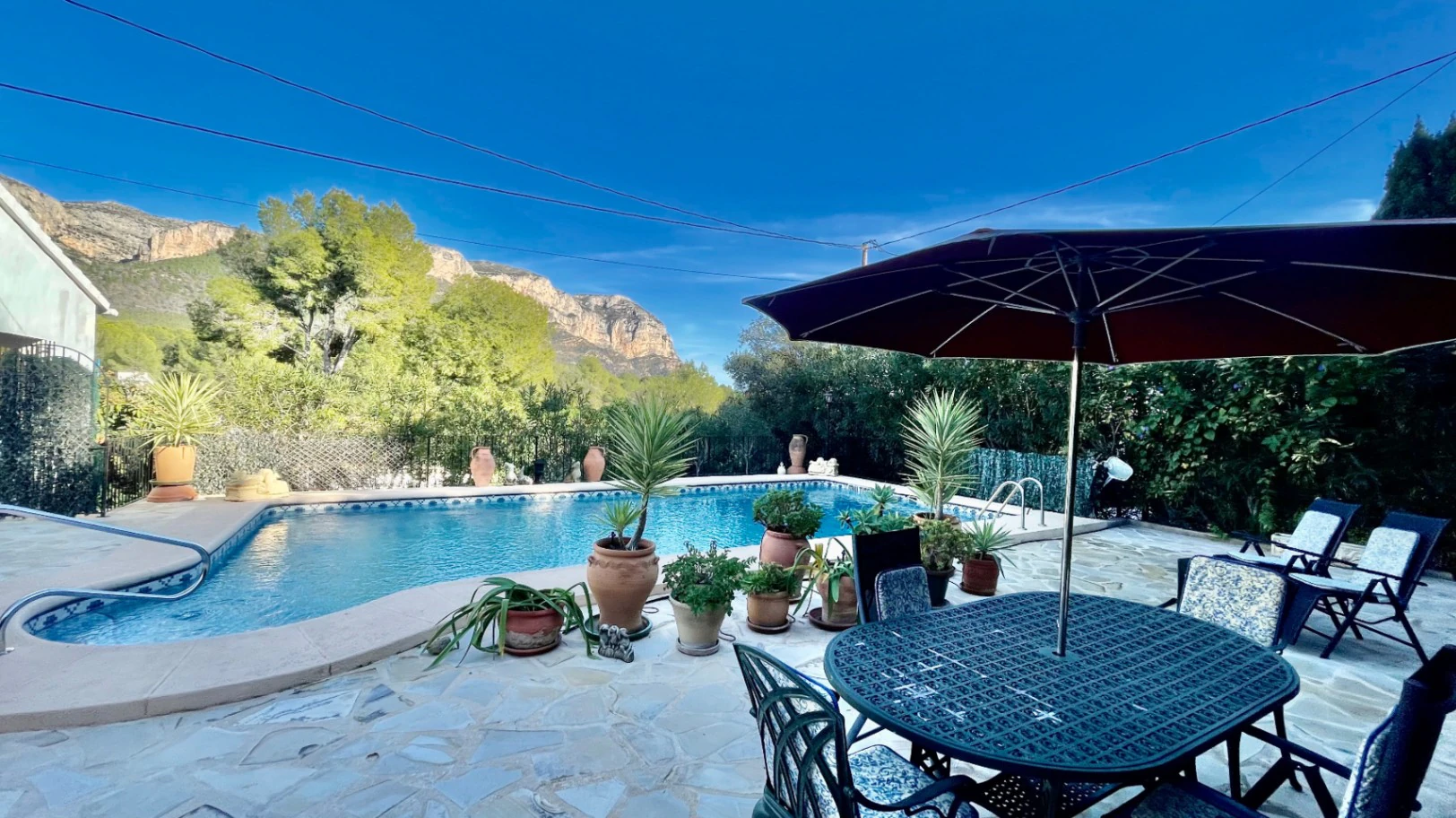 Fabulous finca-style retreat – two individual properties with two pools on a private 2,032 m² plot