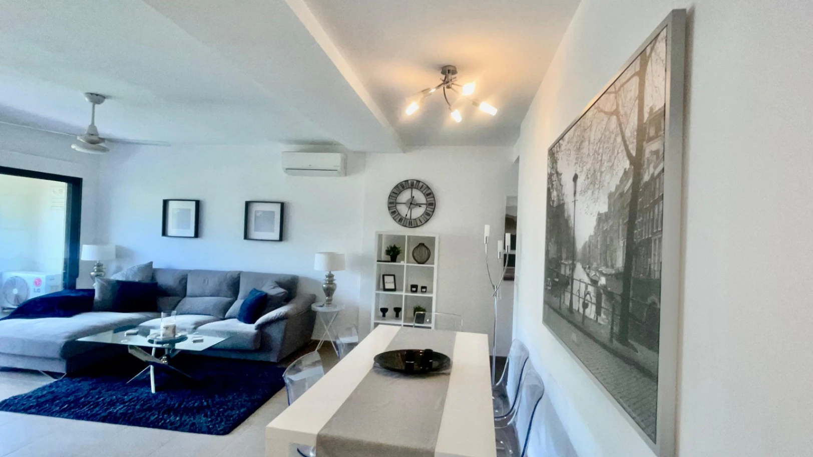 Penthouse apartment for sale in Jalon: Modern, luxurious