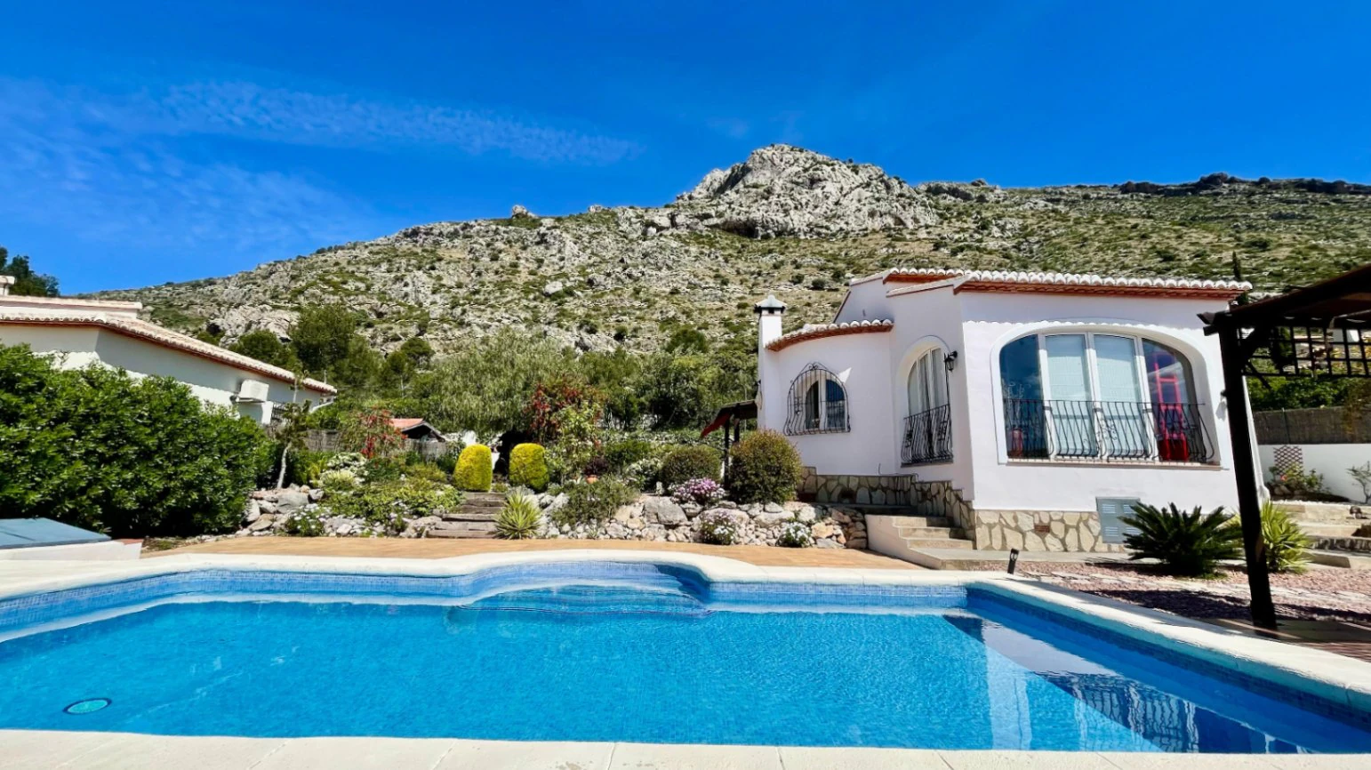 Villa for sale in Benigembla: A tranquil oasis
