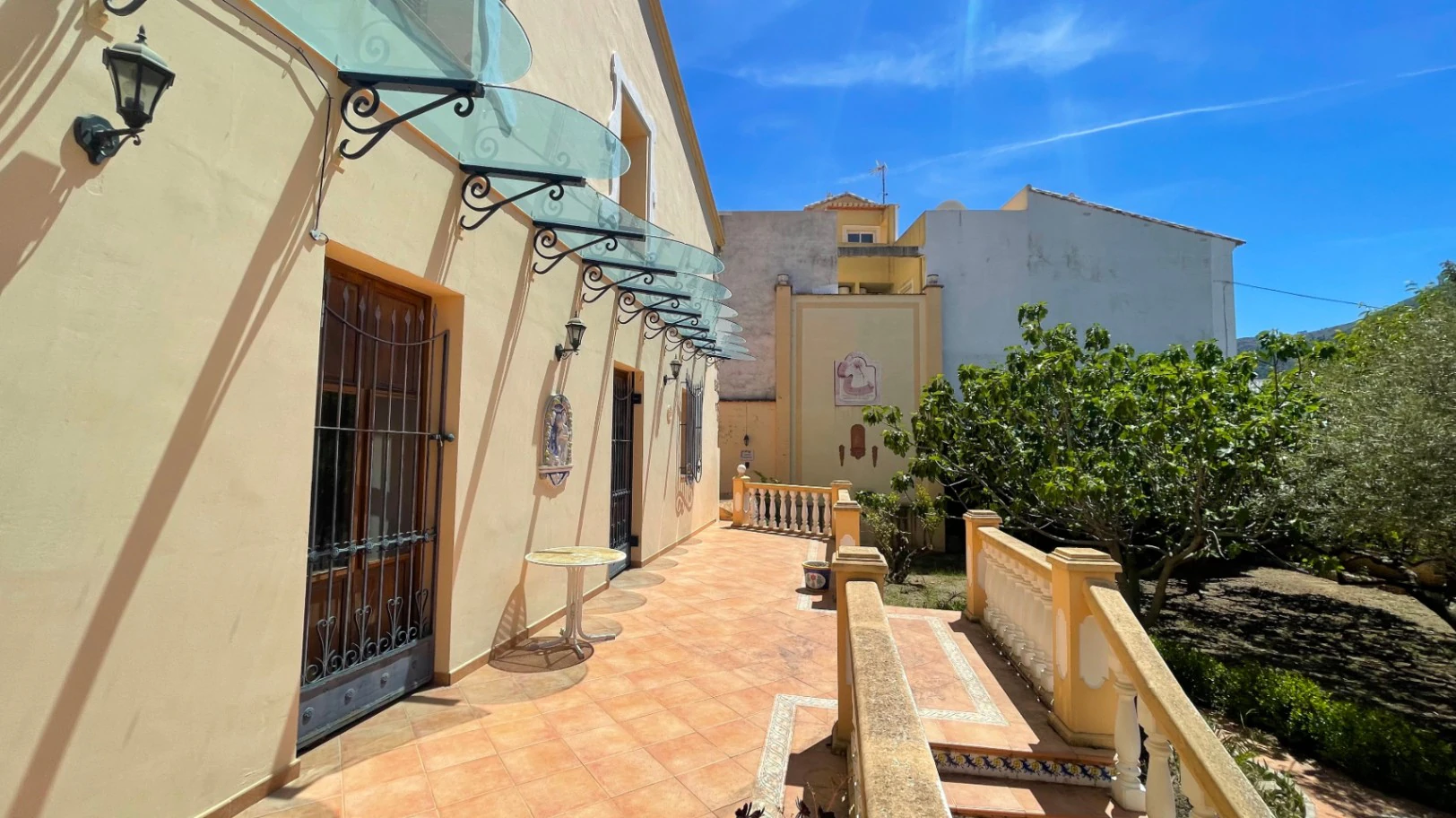 Townhouse for sale in Parcent: Magnificent
