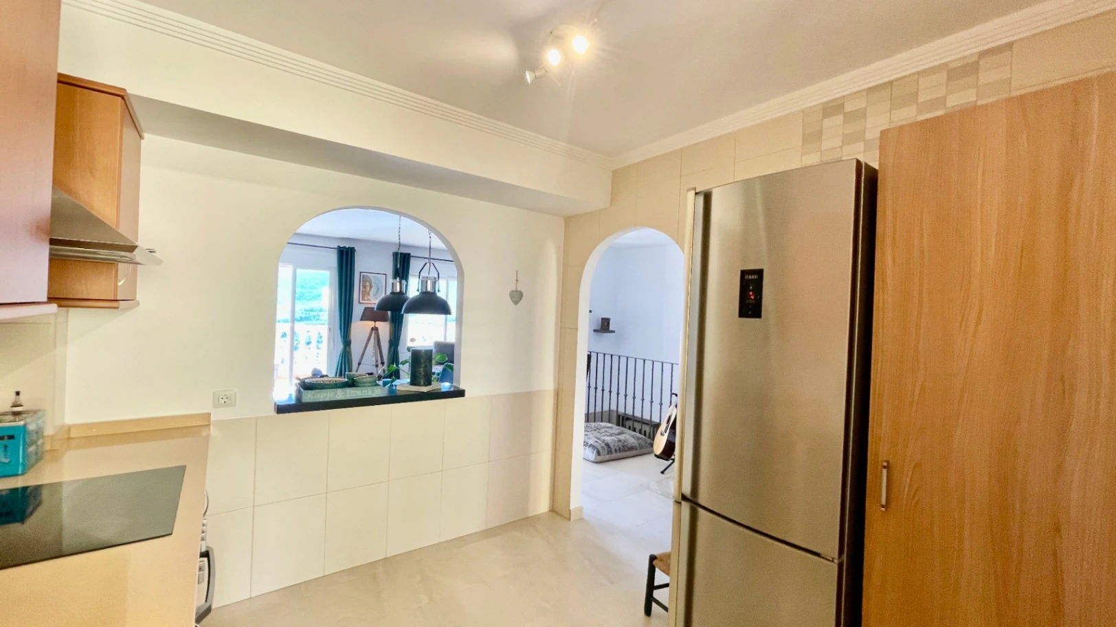 Modern townhouse for sale in Jalon: luxurious, breathtaking views