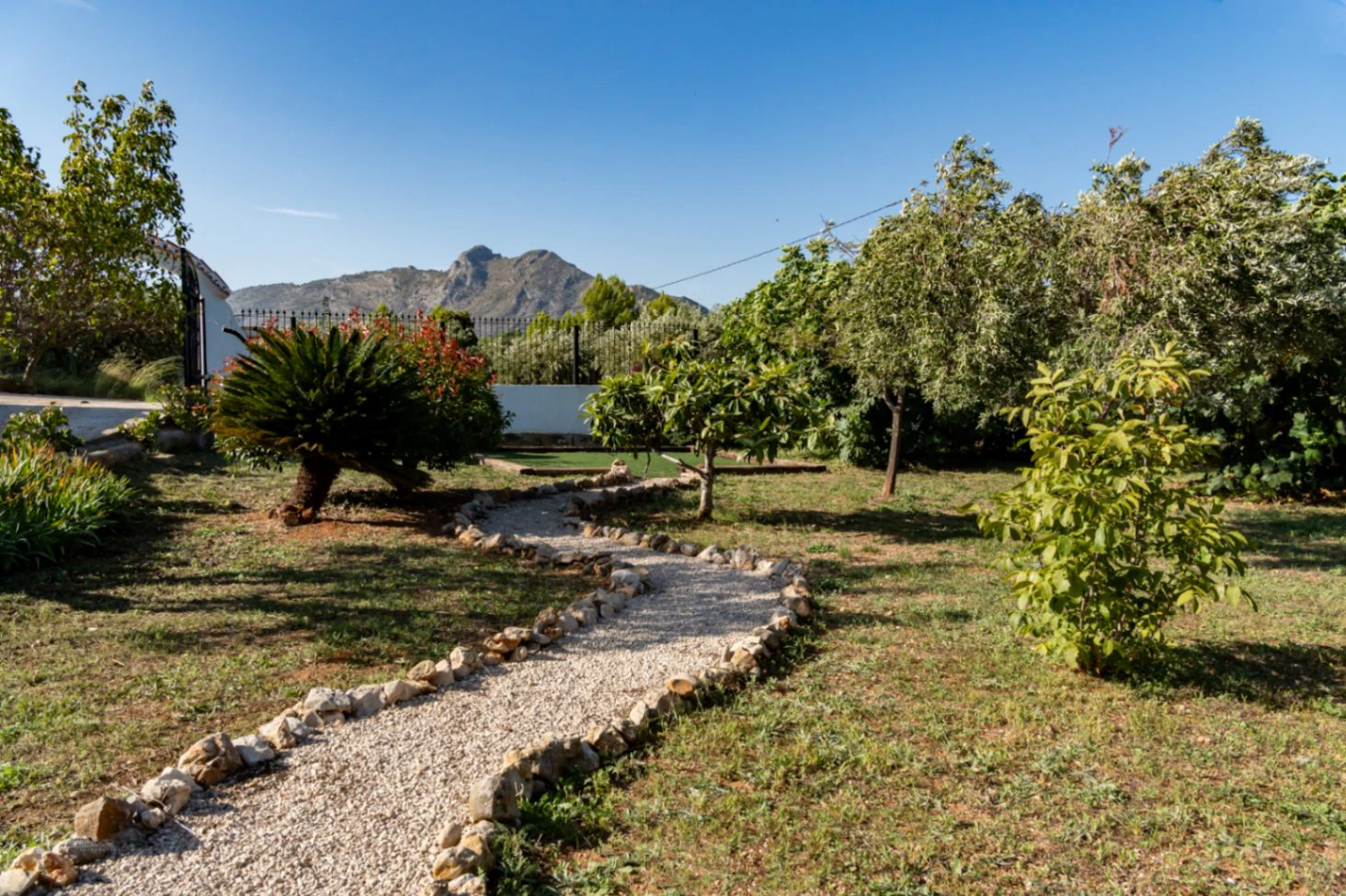 Two villas for sale in Parcent on one plot