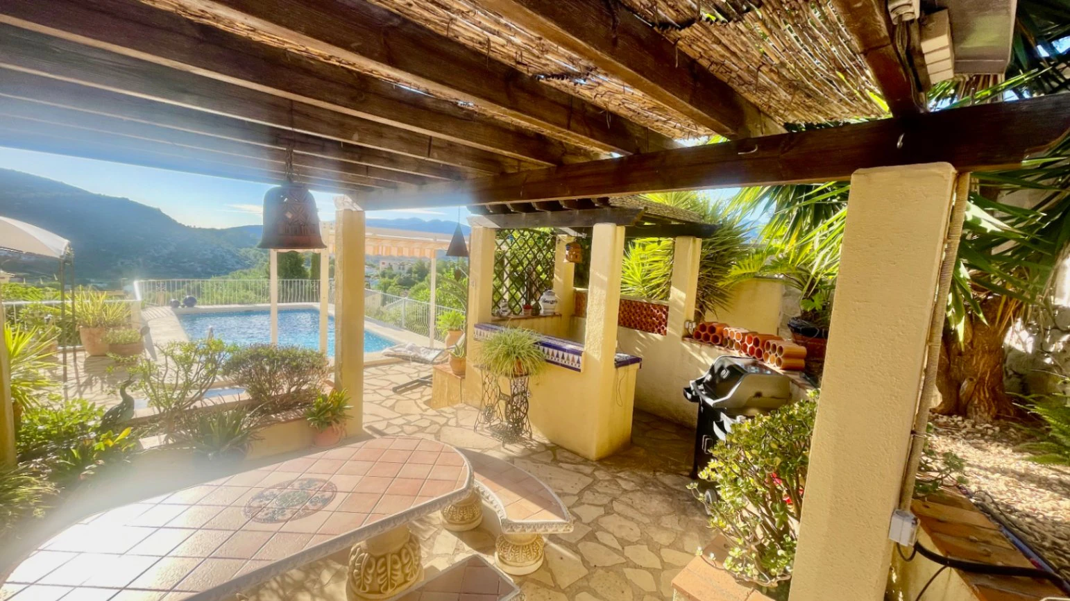 Villa for sale in Alcalali: Stunning views