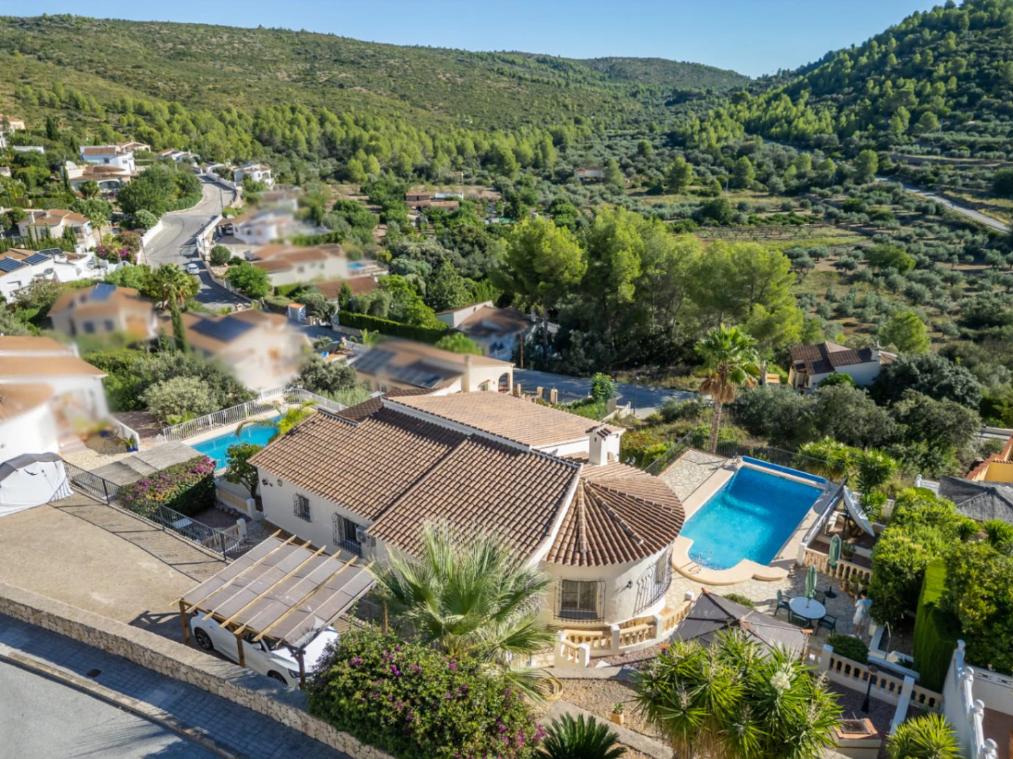 Villa for sale in Alcalali: Fabulous views, separate apartment