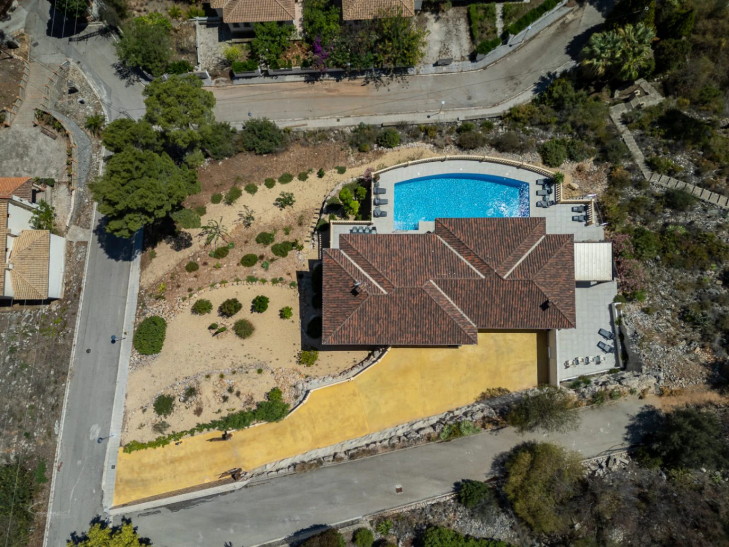 For sale in Alcalali: Modern and elegant