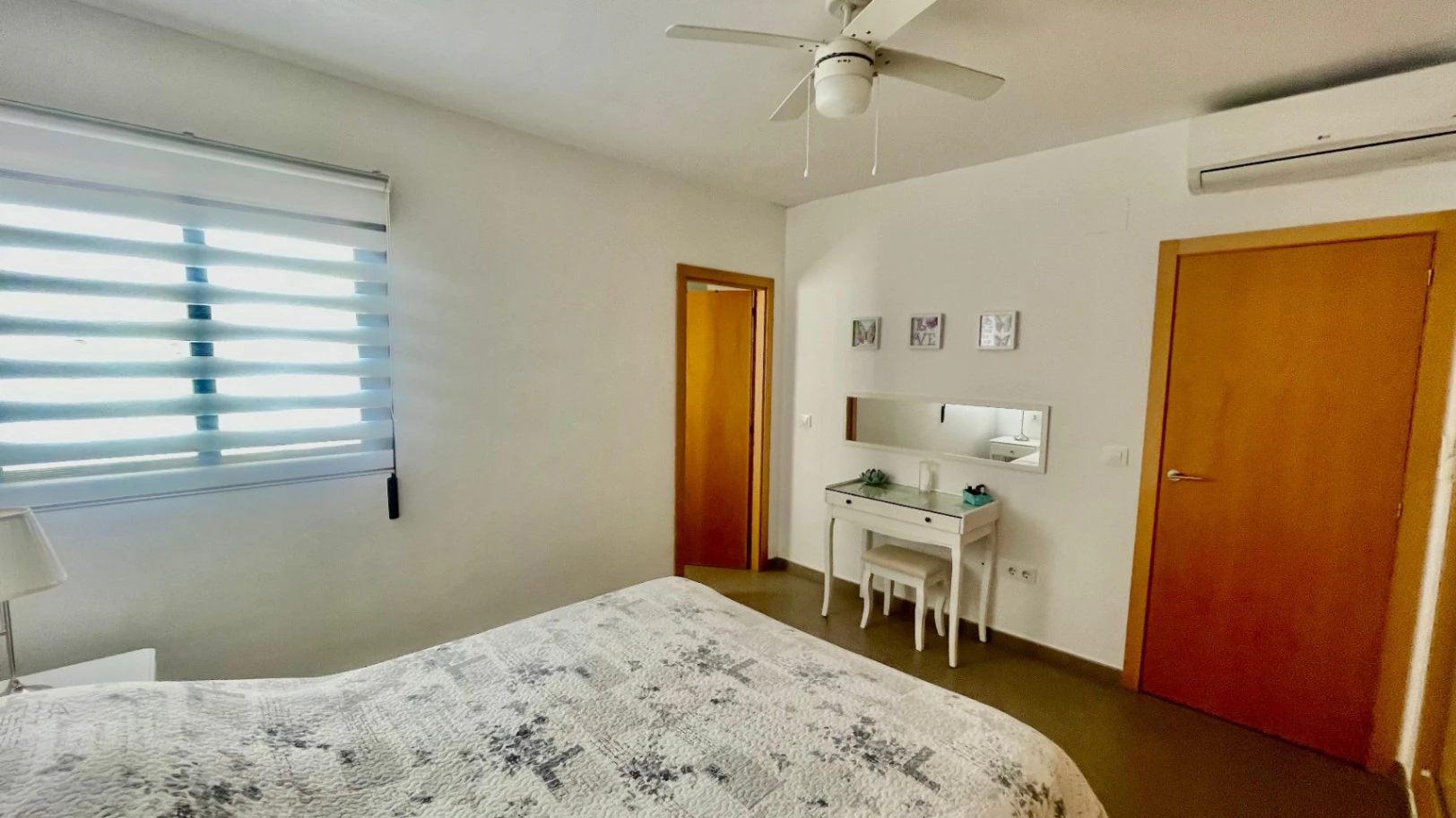 Penthouse apartment for sale in Jalon: Modern, luxurious
