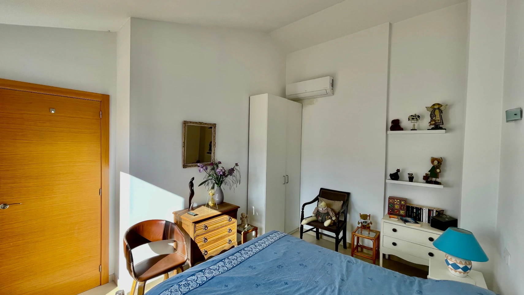 Penthouse apartment in Jalon: Prime central location