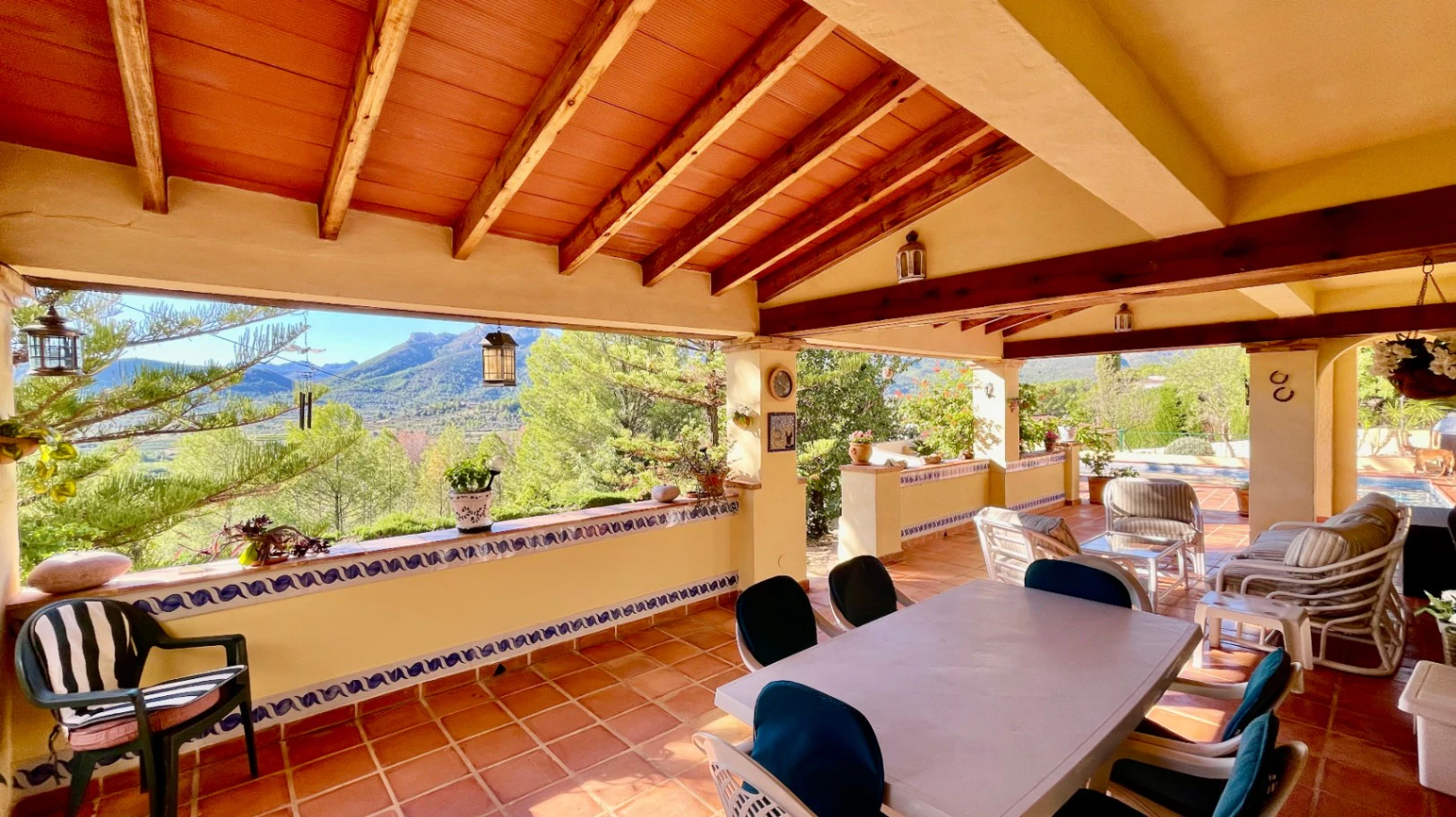 Villa te koop in Alcalali: Prachtig met adembenemend uitzicht