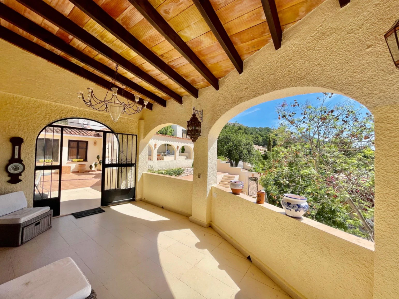 Villa te koop in Alcalali: Prachtig uitzicht, zeer privé