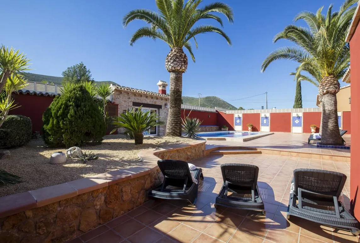 Estate for sale in Jalón