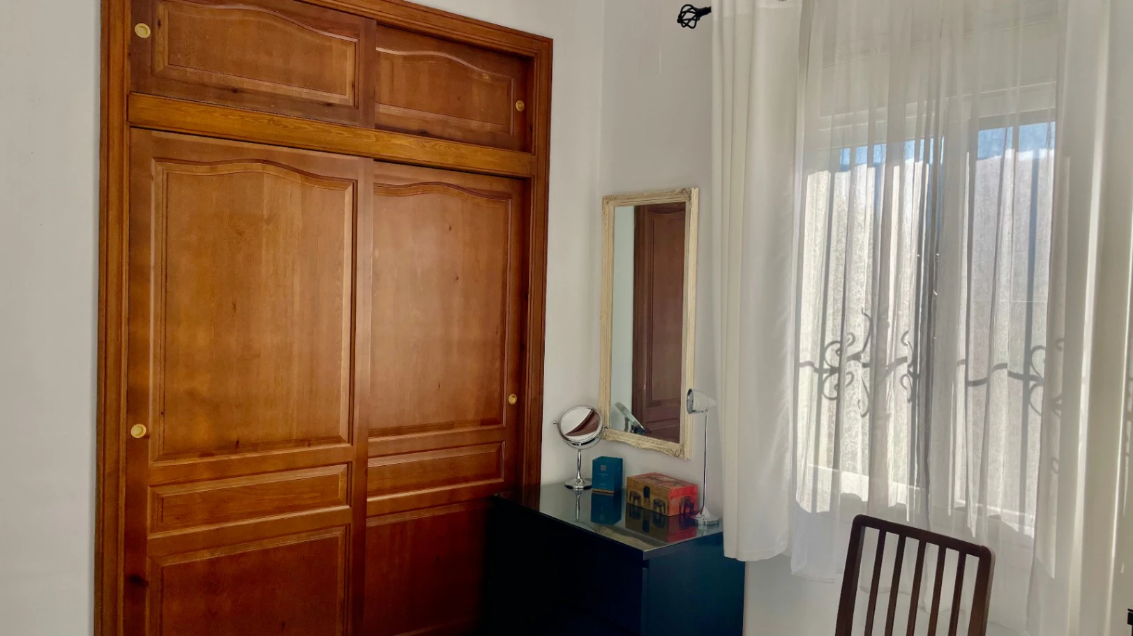 Halfvrijstaande bungalow te koop in Murla: Elegant, op hoekperceel