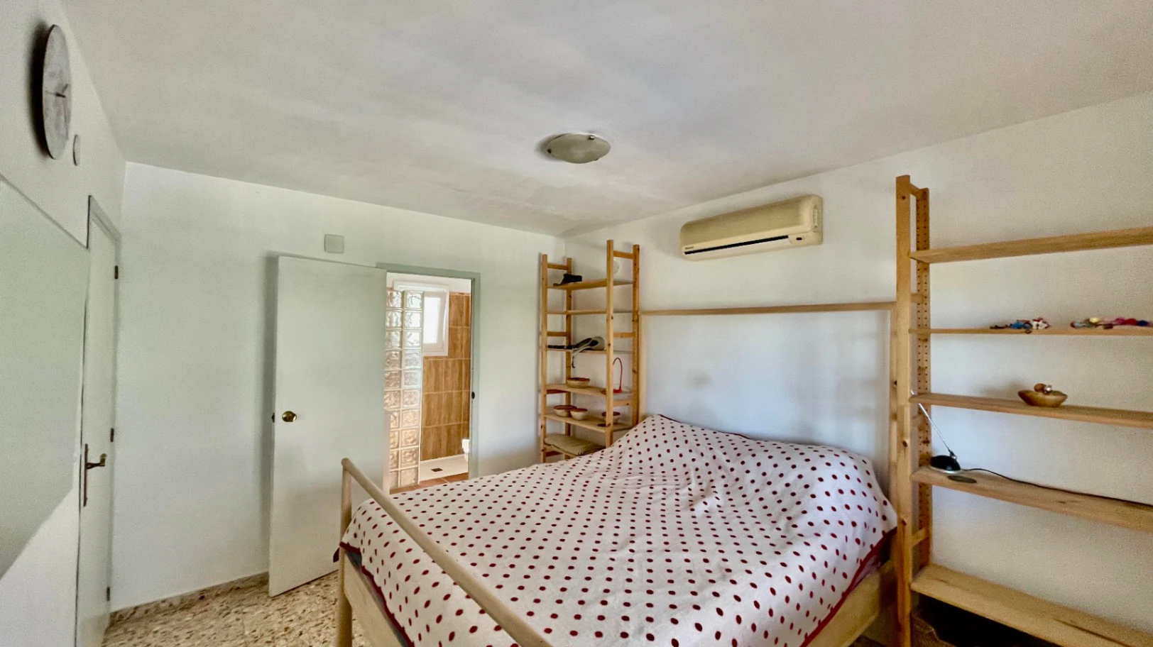 Villa for sale in Benigembla: Peaceful, rural, completely private