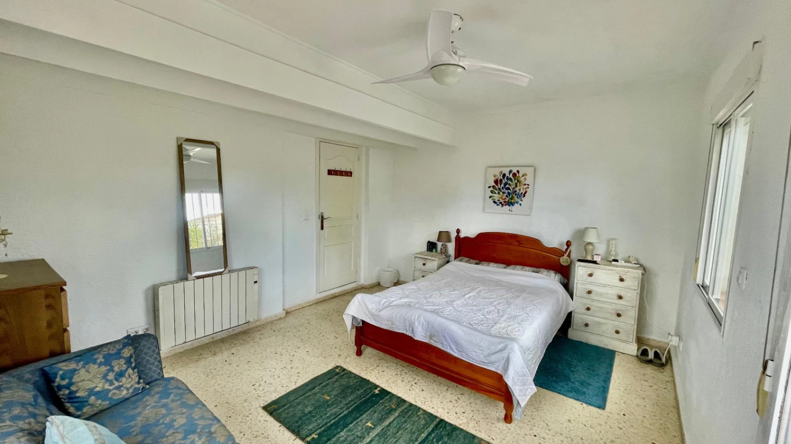 Villa for sale in Parcent: Flat plot, private