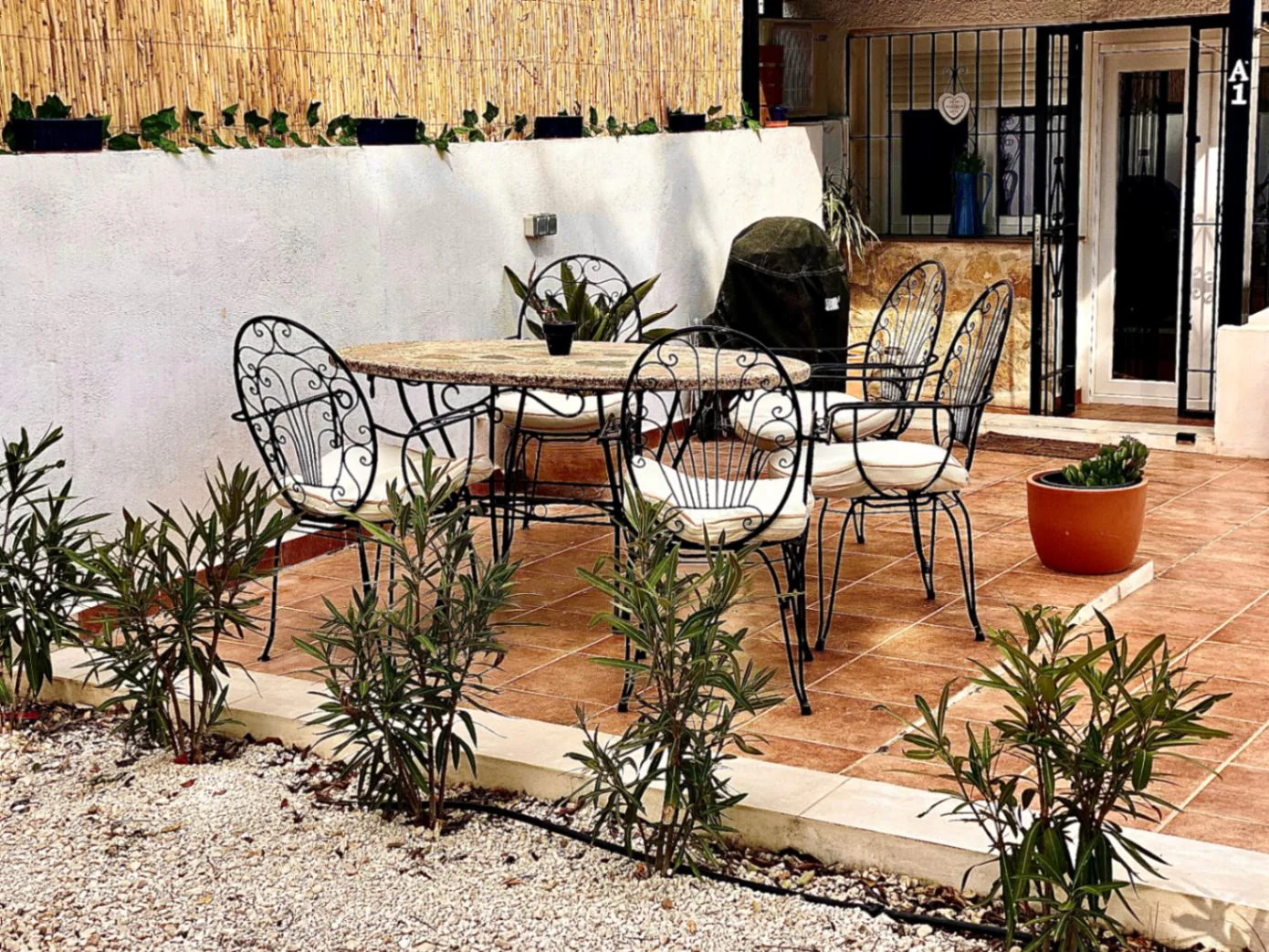 Alcalali: Fabulous multi-generational accommodation