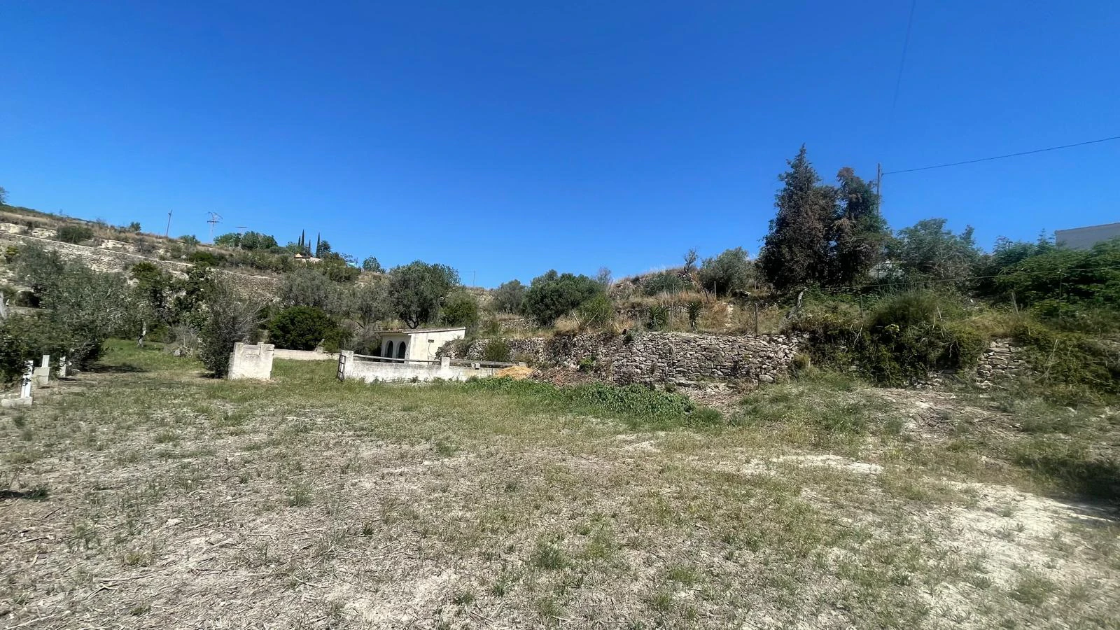 Villa for sale in Benissa: Stables and land