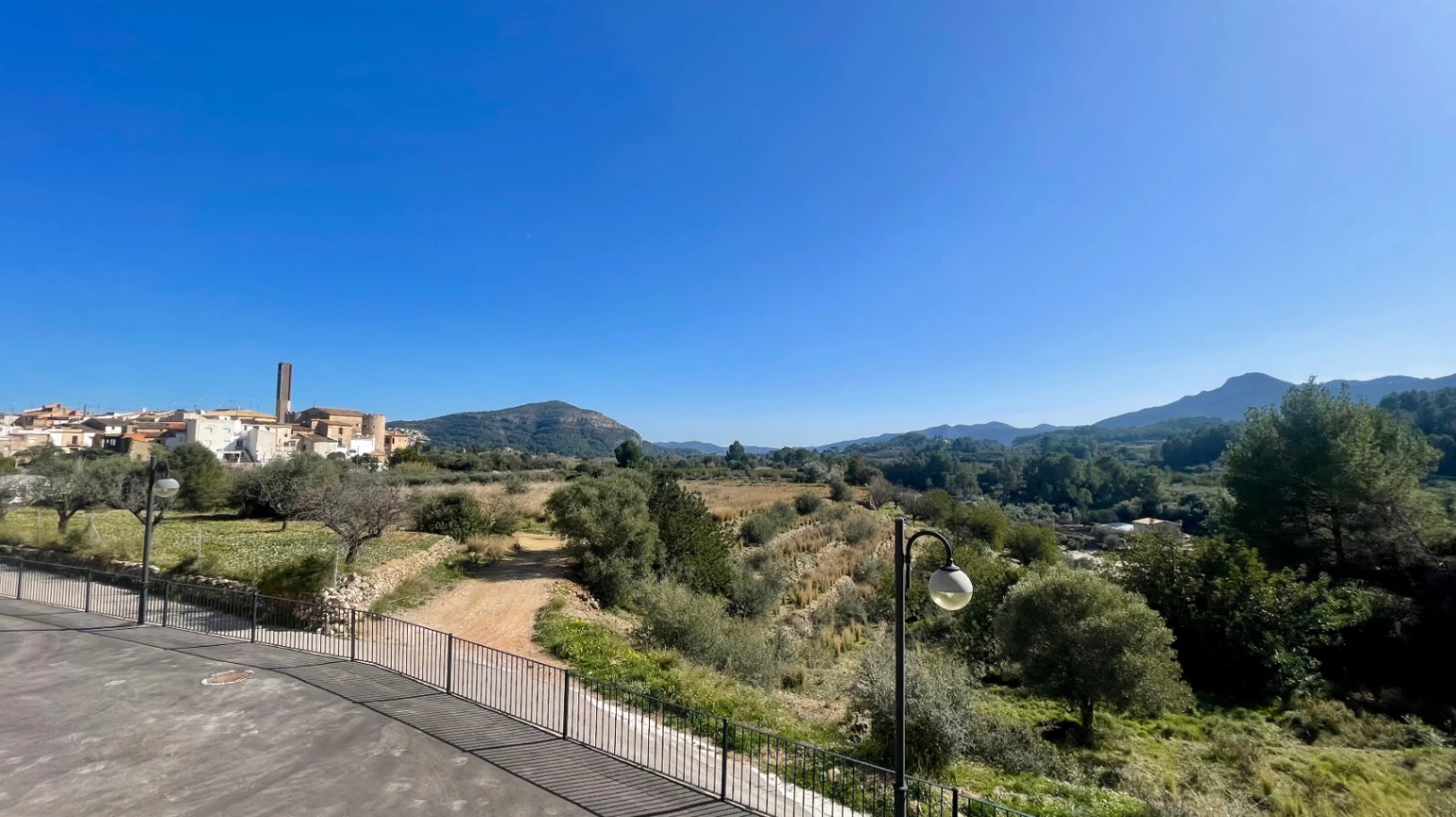 Modern townhouse for sale in Murla: Luxury, contemporary