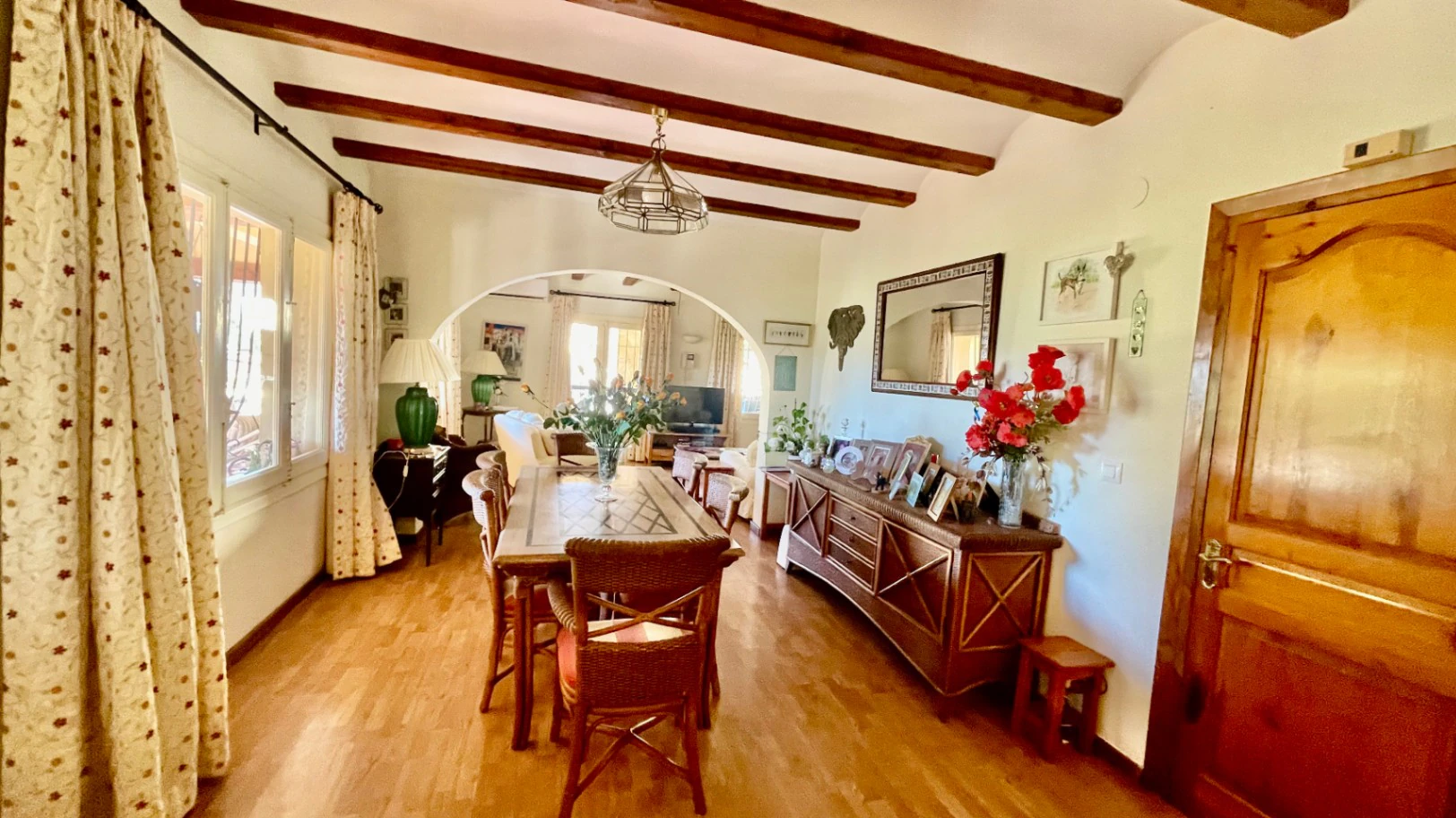 Villa te koop in Alcalali: Prachtig met adembenemend uitzicht