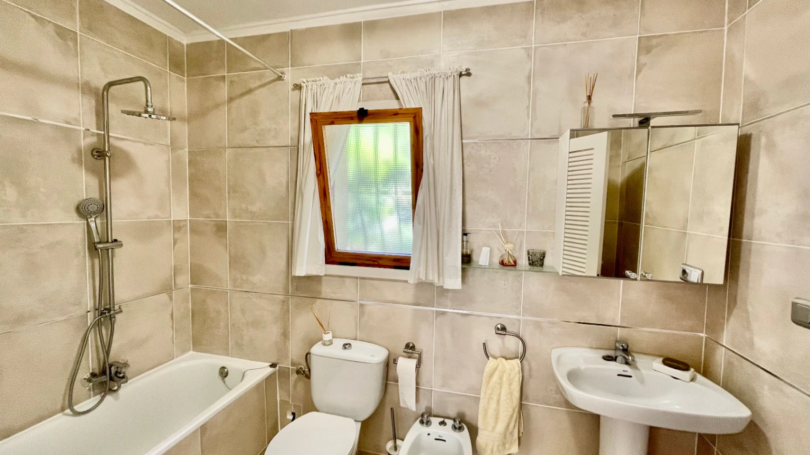 Villa te koop in Alcalali: Prachtig met adembenemend uitzicht