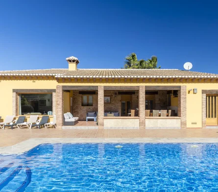 Estate for sale in Jalón