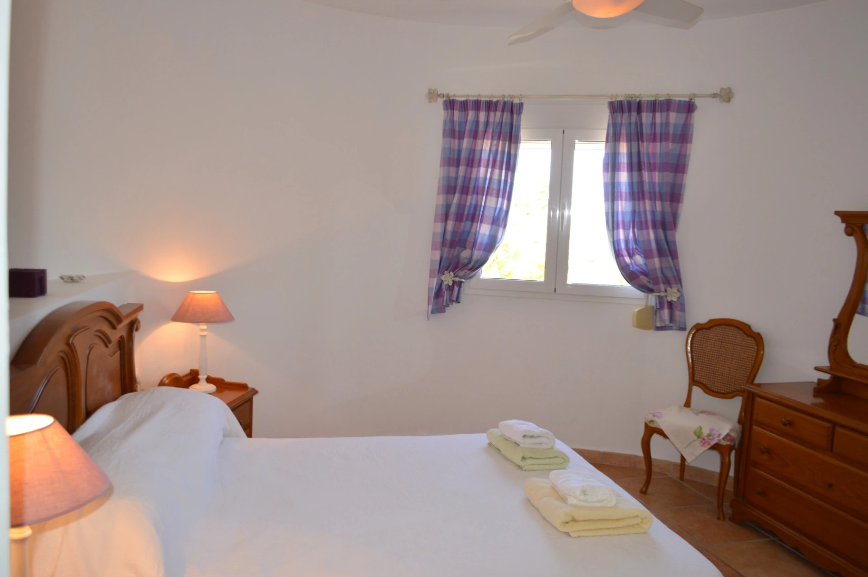 Villa for sale in Jalon: Unique, very private