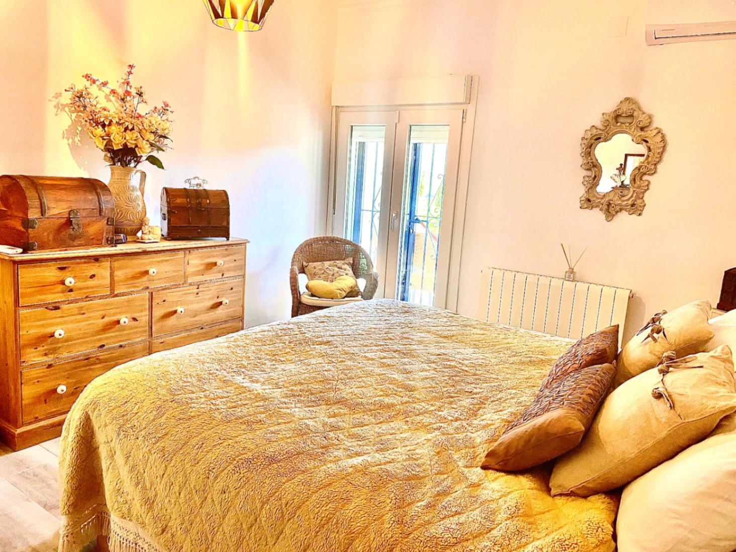 Alcalali: Fabulous multi-generational accommodation