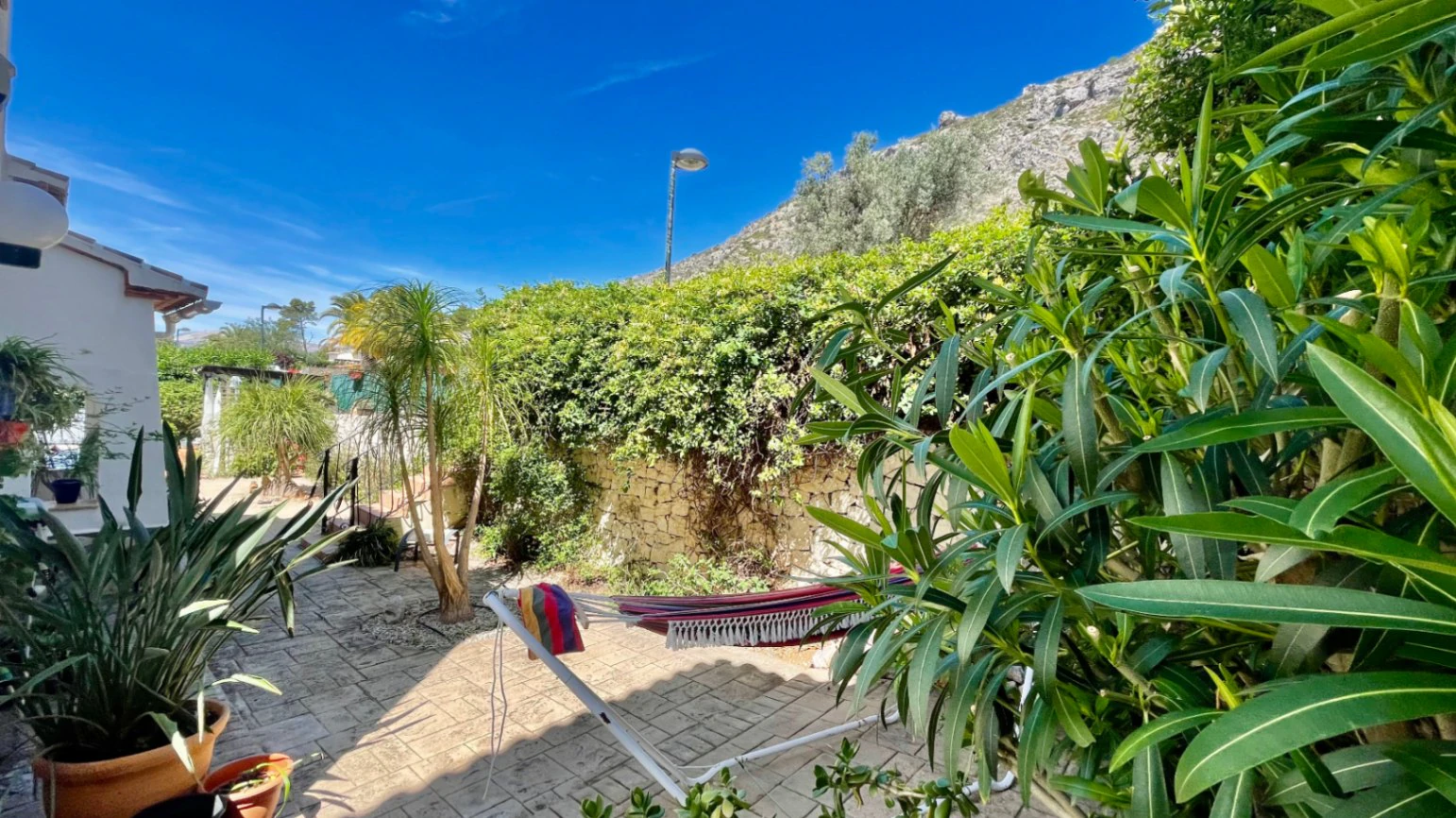Villa te koop in Benigembla: Frontlinie met prachtig uitzicht