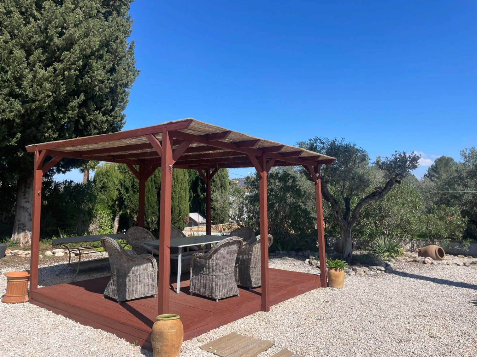 Villa for sale in Parcent: Flat plot, private
