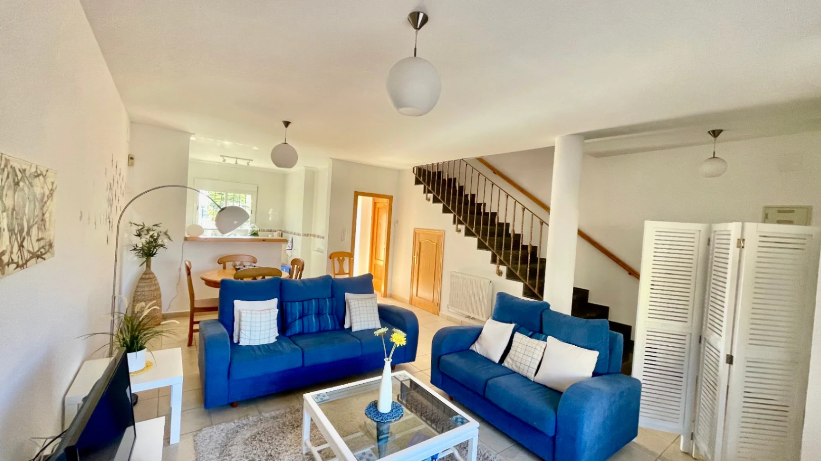 Townhouse for sale in Alcalali: Modern & spacious