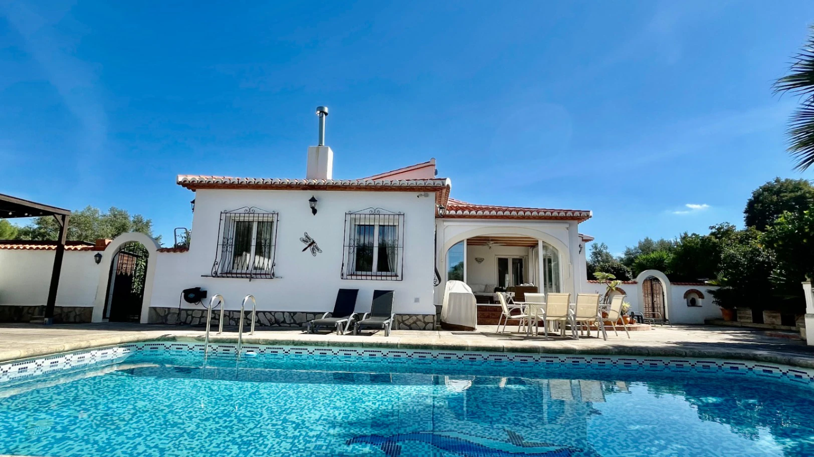 Villa for sale in Benigembla: Single level living, south-facing